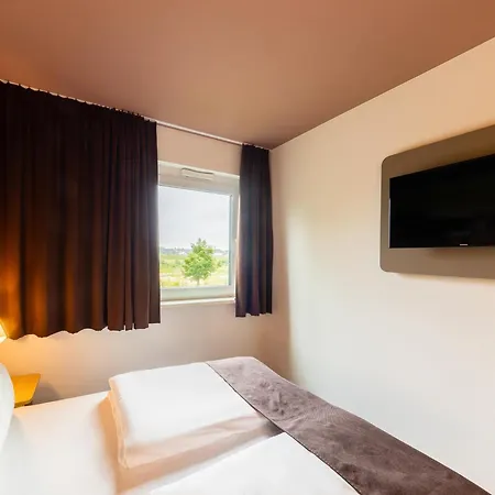 Hotel B&B Hotel Moenchengladbach 3*