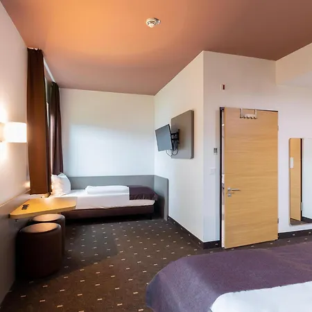 B&B Hotel Moenchengladbach 3*