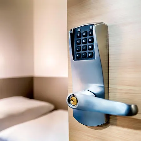 B&B Hotel Moenchengladbach 3*