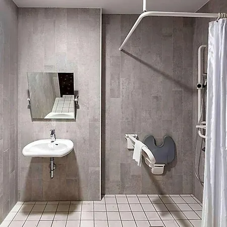 B&B Hotel Moenchengladbach Hotell 3*