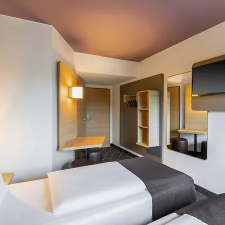 ホテル B＆b